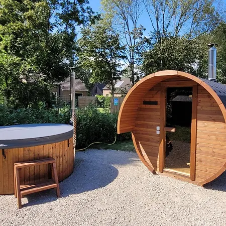 Evergreen Wellness Met Sauna & Hottub Ewijk Exterior photo